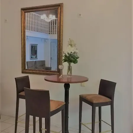 Hotel Rantakartano *